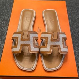 Hermes Oran Sandals
